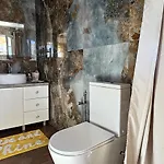 Apartment Nuci's Place 3, Cozy 1 Bedroom With Balcony Near Bllok