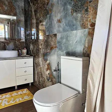 Apartament Nuci's Place 3, Cozy 1 Bedroom With Balcony Near Bllok