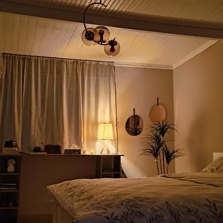 Appartement Nuci's Place 3, Cozy 1 Bedroom With Balcony Near Bllok *