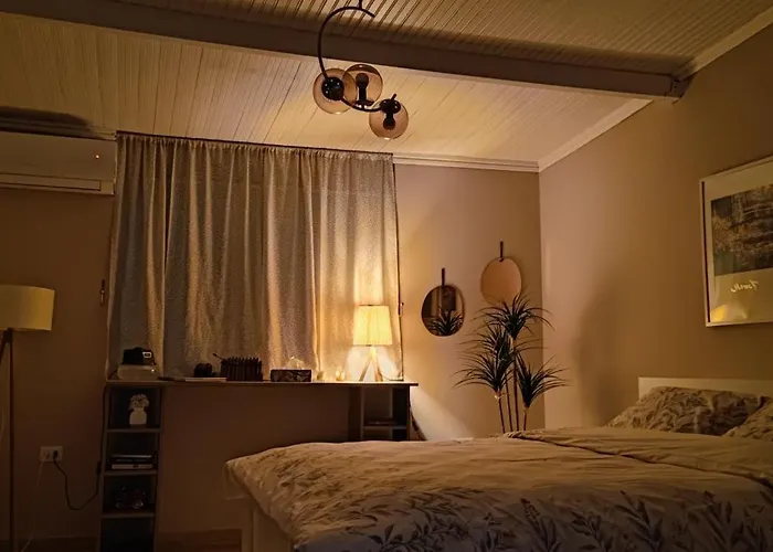 公寓 Nuci's Place 3, Cozy 1 Bedroom With Balcony Near Bllok *
